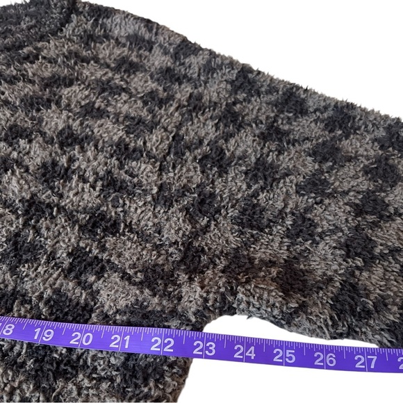SKIMS Cozy Knit Teddy Plush Houndstooth Gray Chalk Lounge Sweater - Picture 6 of 9